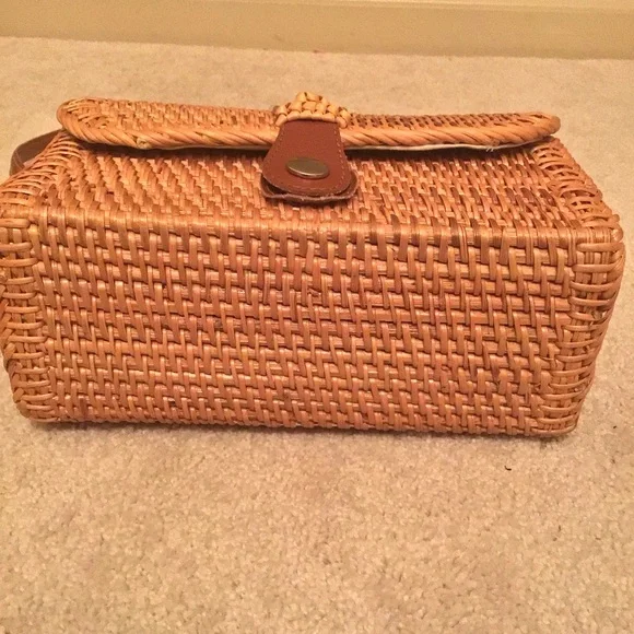 Rattan Wicker Woven Tan Crossbody Bag - Picture 3 of 6